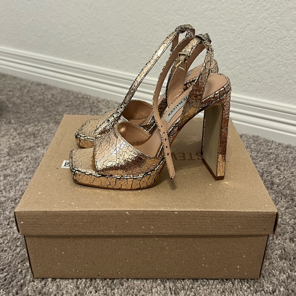Steve Madden Propel Sandal